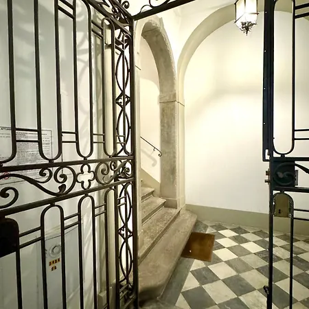 Le Pinzochere * Florence